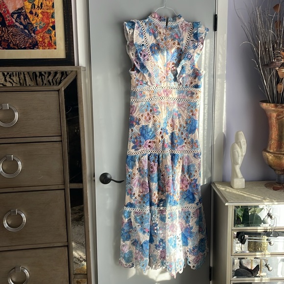 Out flower embroidery maxi dress, size L, new - Picture 4 of 8